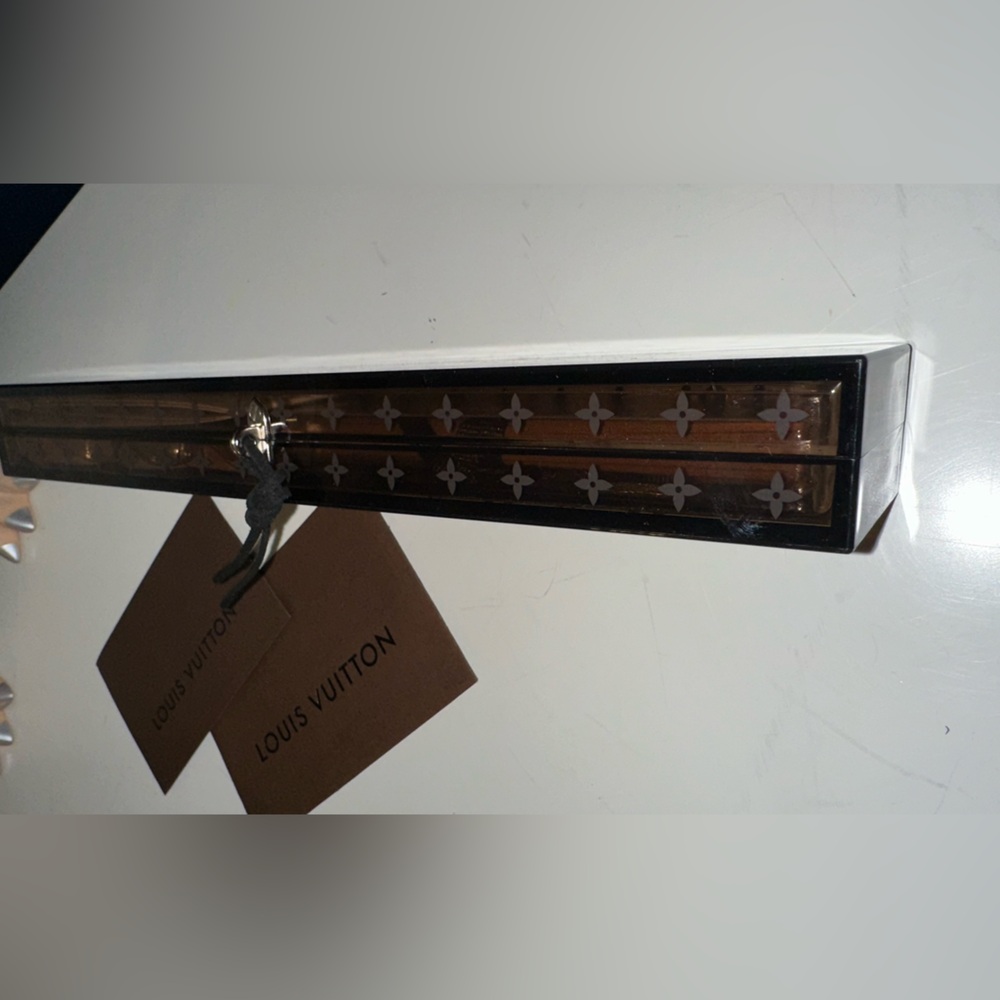 LOUIS VUITTON NEW IN BOX INCENSE SET - Picture 10 of 15